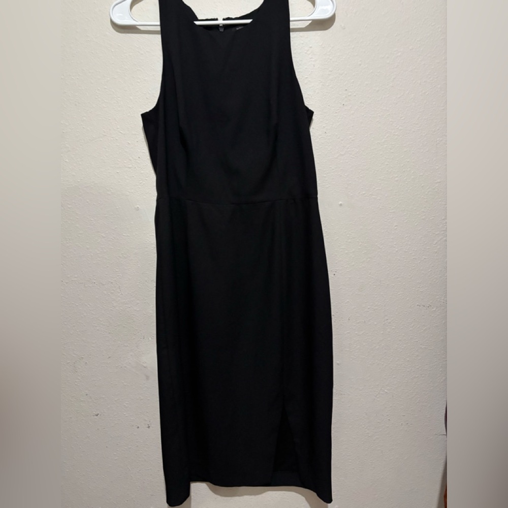 Elegant Black Sleeveless Dress